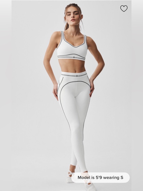 ALO Yoga Other - ALO Yoga Airbrush White/Black Heart Throb SET